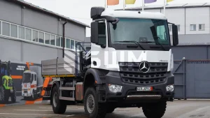 Бортовий автомобіль СБМ КС-65/3 КМУ на базі Mercedes-Benz Arocs 1833